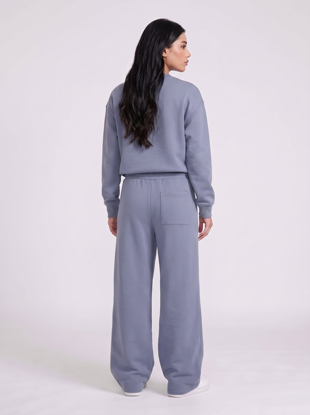 Women's Sweatshirt in Goosewing Grey - Zayb