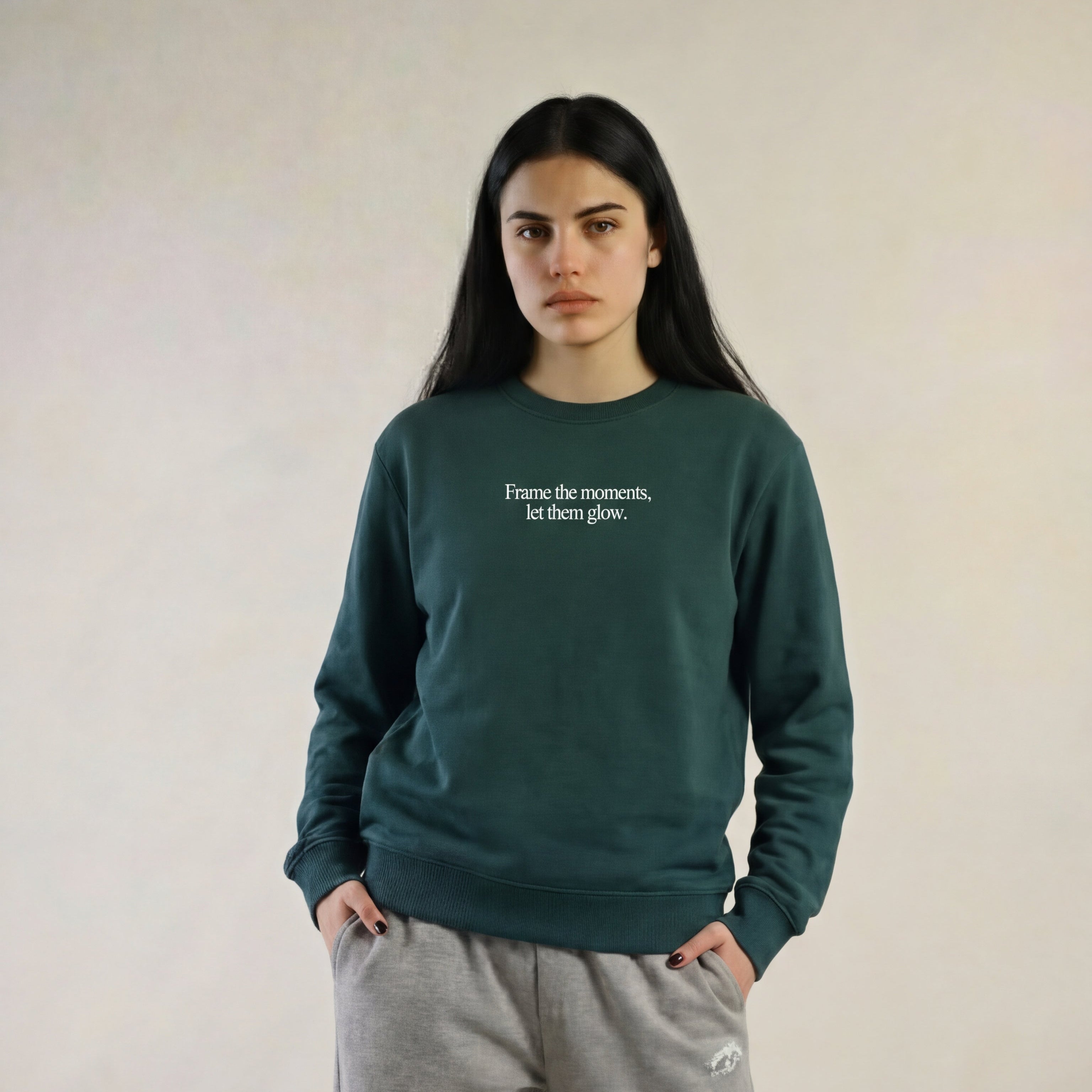 Womens's Baggy Green graphic Sweatshirt