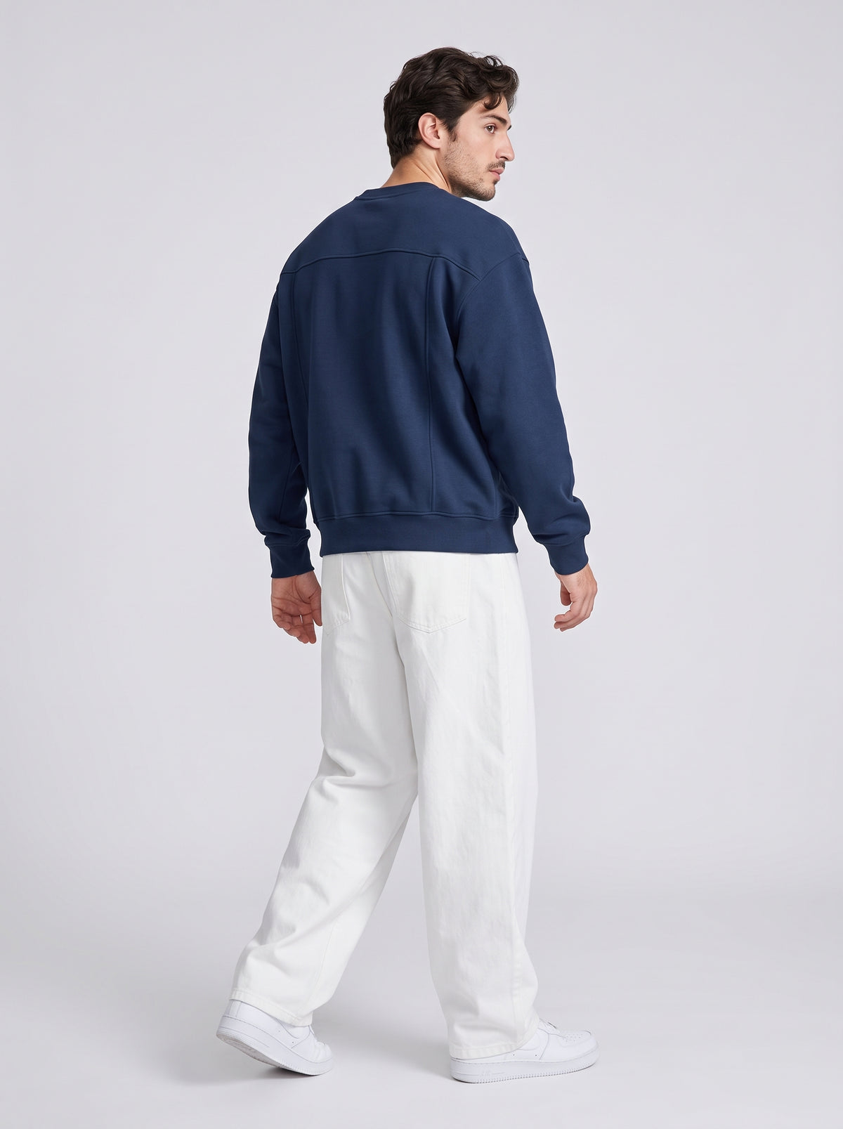 Men's Louie 9 Sweatshirt in Navy - Zayb