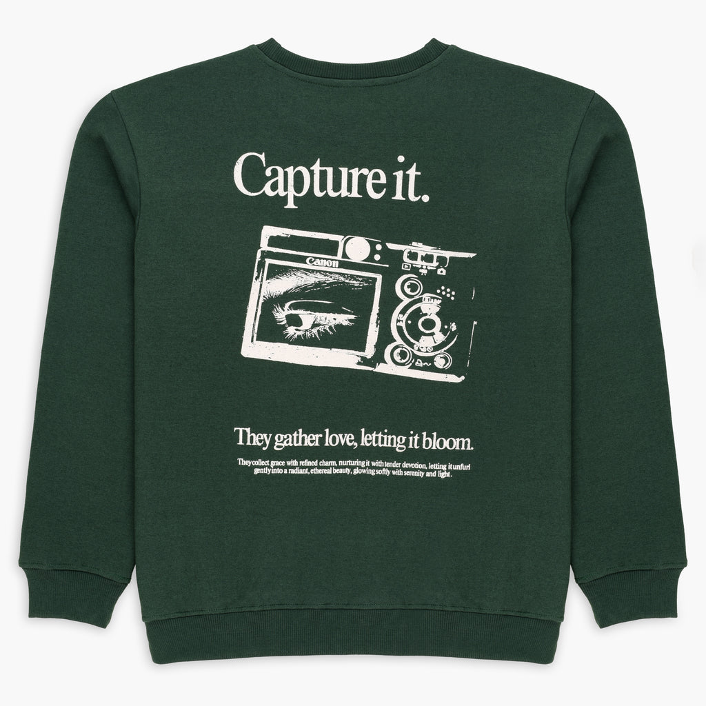 Womens's Baggy Green graphic Sweatshirt